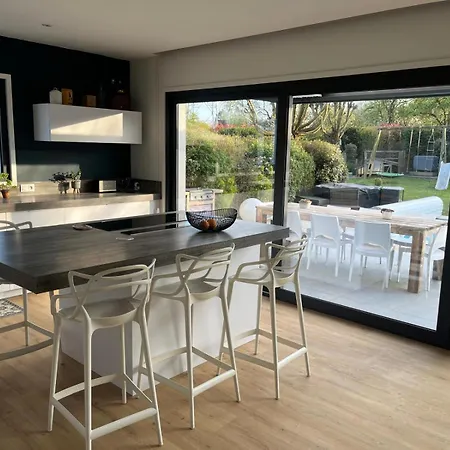 Maison Avec Piscine Et Jacuzzi *