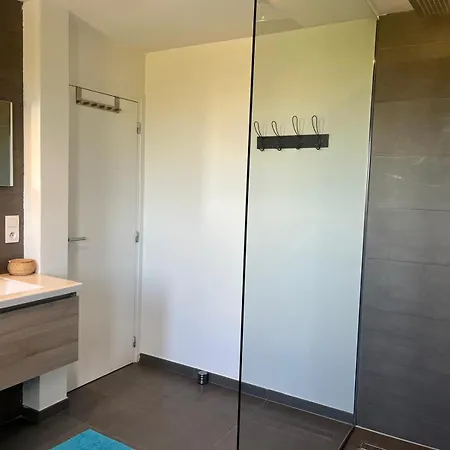 Vakantiehuis Maison Avec Piscine Et Jacuzzi